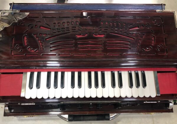 4 Set Scale Changing Harmonium
