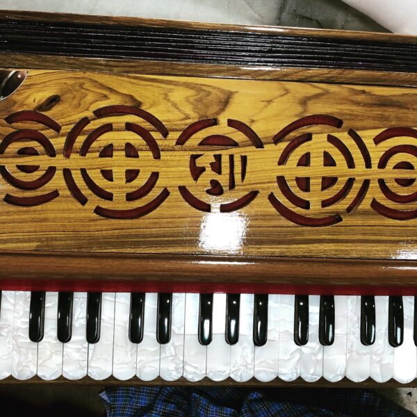 Wooden Beginners Harmonium