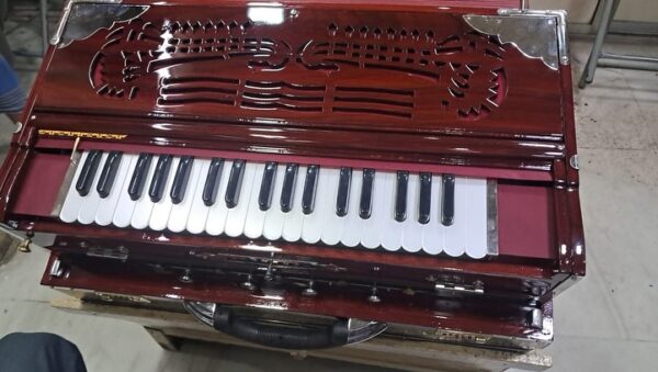 Special Premier Scale Changing Harmonium