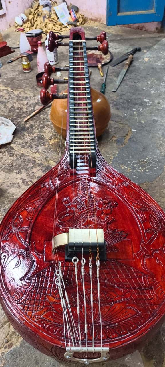 Saraswati Veena (Joint Wood)